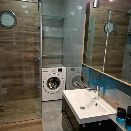 Blue Alice - W Porcie Z Widokiem I Klimatyzacja Apartmán