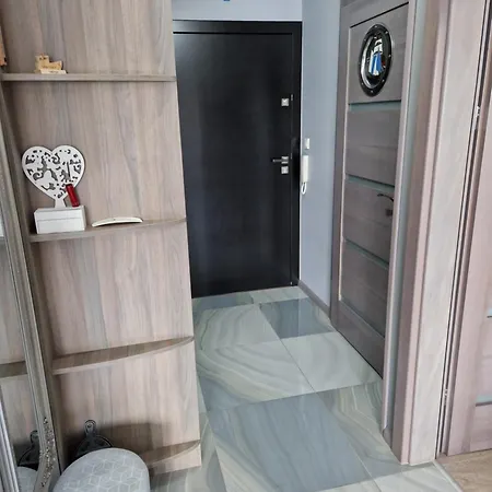 - W Porcie Z Widokiem I Klimatyzacja *