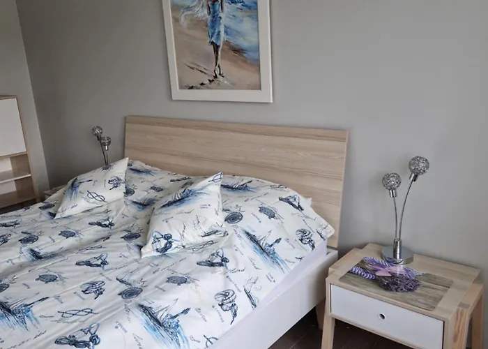 公寓 - W Porcie Z Widokiem I Klimatyzacja 乌斯特卡