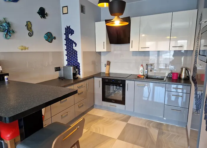 公寓 - W Porcie Z Widokiem I Klimatyzacja 乌斯特卡